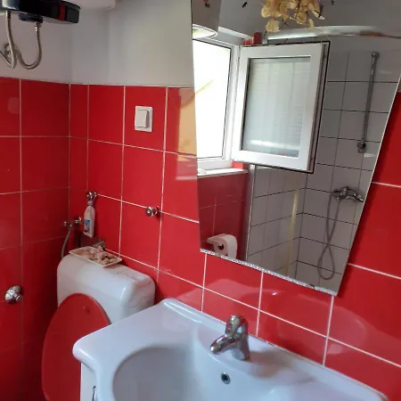 Mihovil Guest house 3*
