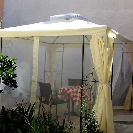 Mihovil Guest house